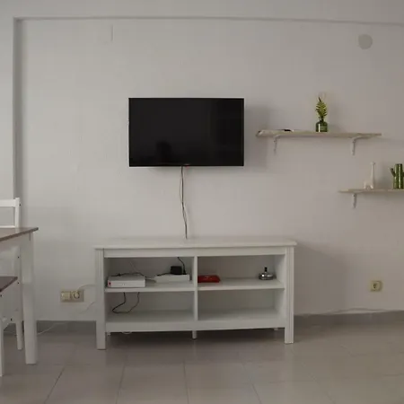 Marconi Anis Primera Linea Benidorm Buitenkant foto